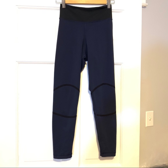 lululemon athletica Pants - Lululemon Rare Navy Black Legging Special Edition